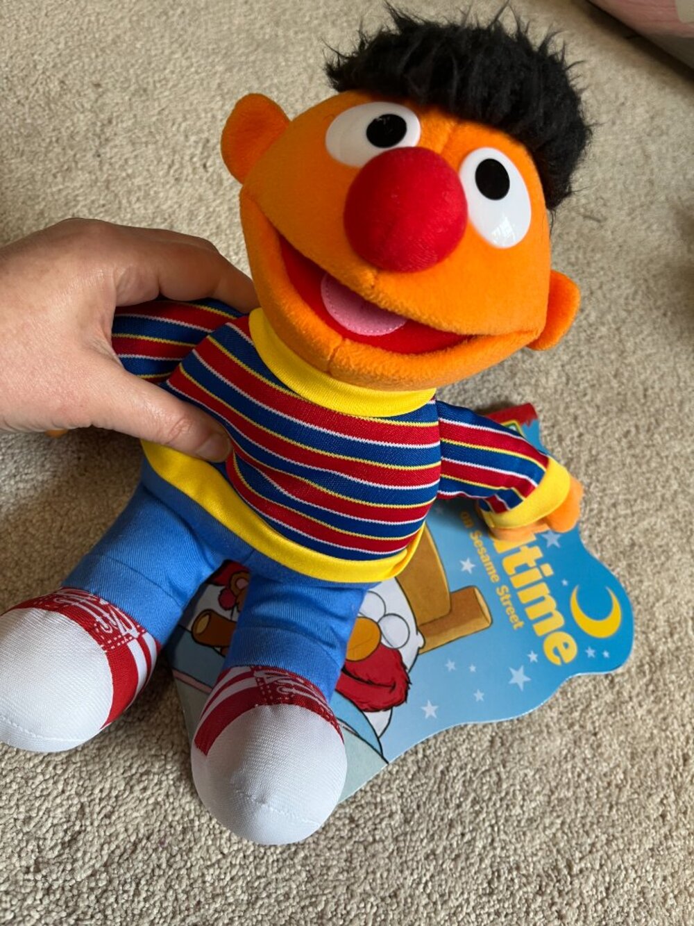 GUND Ernie Plush Sesame Street Toy and Elmo Book (075365)